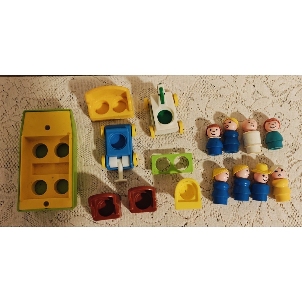 Vintage 70s Little People Toys 16 Pieces